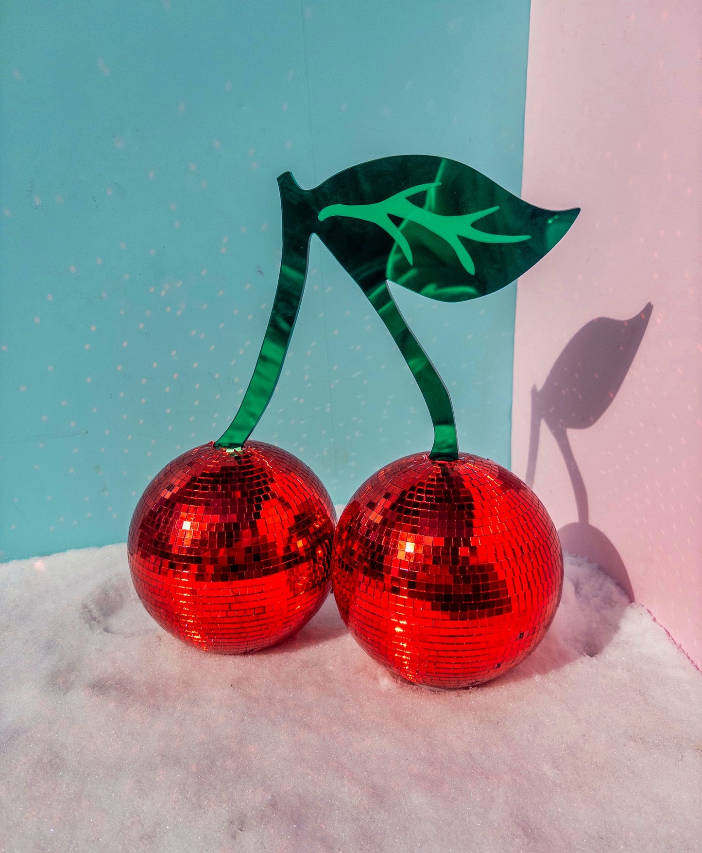 Large Disco Cherry with Mirror Stem and Leaf
